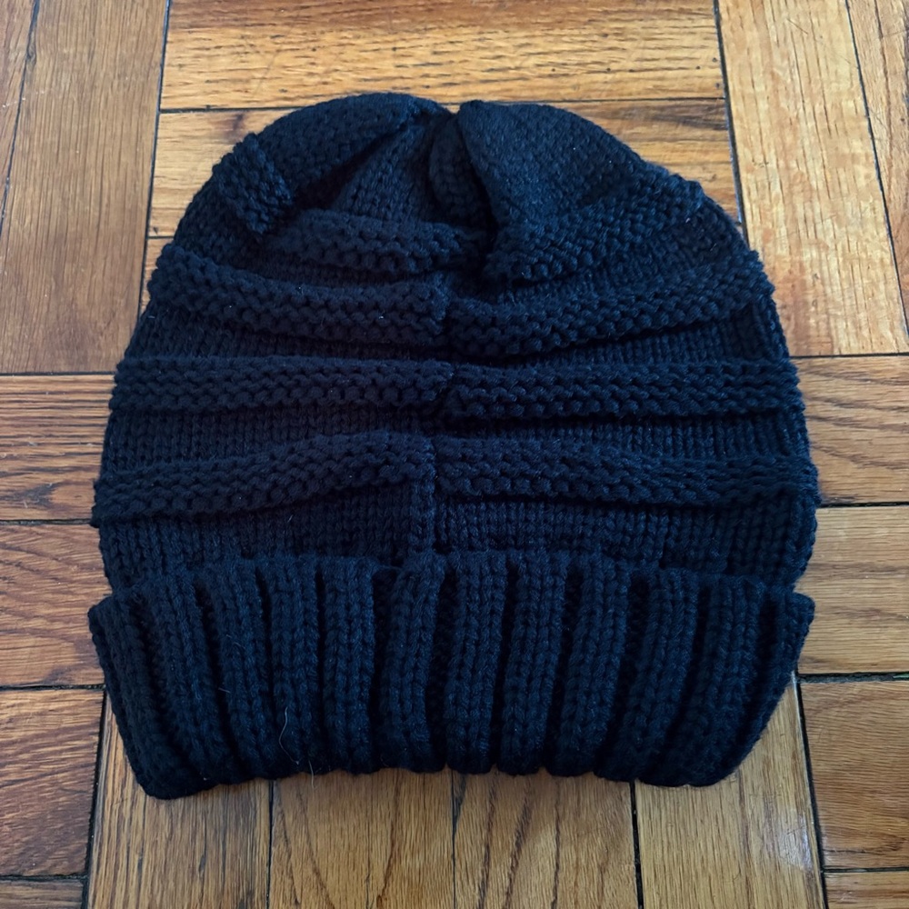 C.C Black Knit Slouchy Beanie Hat - Picture 2 of 3
